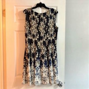 Dress Barn pattern fit and flare dress